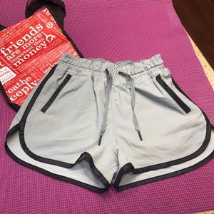 Lululemon Shorts Size 4 🍋🍋